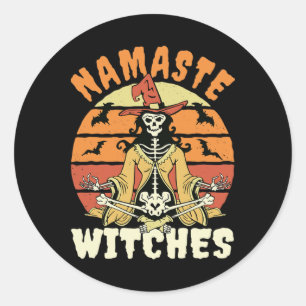 Namaste Hexen Skeleton Halloween Yoga Runder Aufkleber