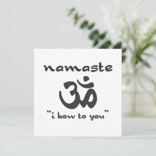 Namaste - ich beuge zu Ihnen (im Schwarzen) Einladung (Stehend Vorderseite)