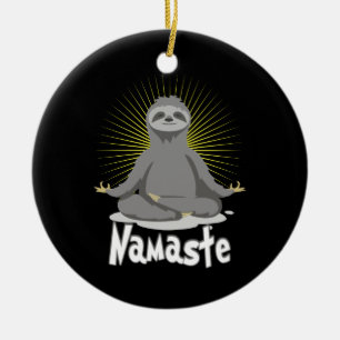 Namaste Meditating Yoga Sloth Keramik Ornament