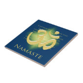 Namaste mit OM-Symbol Fliese (Seite)