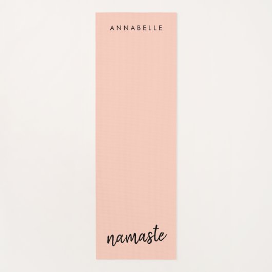 Namaste | Modern Name Peachy Pink Meditation Yogamatte (Vorderseite)