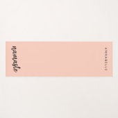 Namaste | Modern Name Peachy Pink Meditation Yogamatte (Vorderseite (Horizontal))