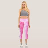 Namaste Print Hot Pink Lila Modern Simple Yoga Capri Leggings (Vorderseite)