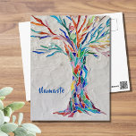 Namaste Rainbow Colors Tree of Life Postkarte<br><div class="desc">Diese attraktive Postkarte zeigt einen Ausdruck meines Mosaiks "Tree of Life". Das Original wurde aus vielen kleinen Teilen aus Set in lebhaften Farben hergestellt und in einen hellgrauen Haufen verwandelt. Ich habe das Wort Namaste hinzugefügt, aber Sie können dieses in ein anderes Wort oder einen anderen Namen ändern, um diese...</div>