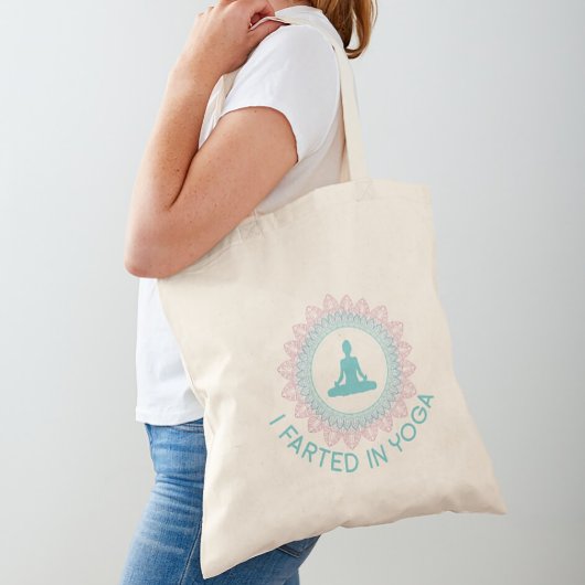 Namaste und Embrace T-Shirt