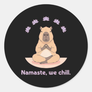Namaste Wir Chillen Lustige Capyra Yoga Meditation Runder Aufkleber
