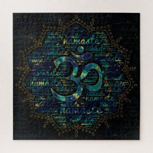 Namaste Wort-Kunst in Lotus mit OM-Symbol Puzzle