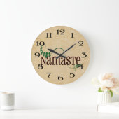 Namaste Yoga Große Wanduhr (Zuhause)
