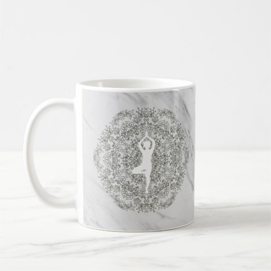 Namaste Yoga-Pose | Mandala Pattern Kaffeetasse (Links)