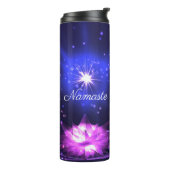 Namaste Zitat Lila Crystal Lotus & Star Thermosbecher (Nach links gedreht)