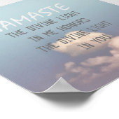 Namaste Zitat Poster Blue Himmel und Wolken (Ecke)