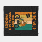 Name ändern Alle Textfahrten WildMountainbiker hin Fleecedecke (Vorderseite (Horizontal))