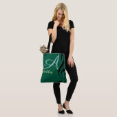 Name, Anfangsbuchstabe und schwarzer Dreiklang, gr Tasche (Am Model)