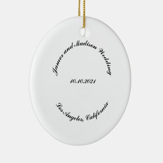 Name anpassen, Datum schwarz gekrümmte Buchstaben Keramik Ornament (Rechts)