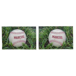 Name auf einem Baseball im Gras Kissenbezug