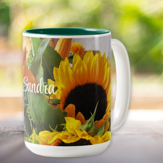 Name auf schönen Herbstblumen 15oz Zweifarbige Tasse