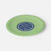 Name-Baby-Duschen-Teller-grün-blaues Zickzack Pappteller (Schrägansicht)