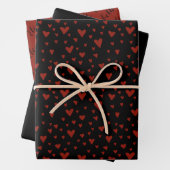 Name Black Red Hearts Muster | Personalisiere Geschenkpapier Set (Beispiel)