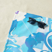 Name der Abstrakten, hellblauen und weißen Additio Strandtuch (Beispiel)