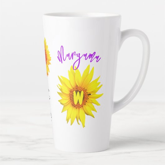 Name der Blume und Monogramm | Personalisierte Son Milchtasse (Rechts)