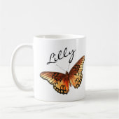 Name der Girl-Butterfly-Script-Monogramm Kaffeetasse (Links)