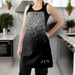 Name der Girl-Monogram-Glitzer Schürze<br><div class="desc">Monogram Name Schürze für den schwarzen und silbernen Sparkle Glitzer. Das macht den perfekten 16 Geburtstag,  Hochzeit,  Brautparty,  Jubiläum,  Babydusche oder Junggeselinnen-Abschied Geschenk für jemanden,  der Lieben glamourösen Luxus und schicke Stile.</div>