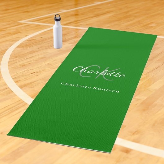Name der grünen Monogramm-Initialen Yogamatte