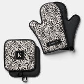 Name der hübschen Schwarzweiß-Blütenmonogramm Ofenhandschuh & Topflappen-Set (Vorderseite/Rückseite)