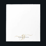 Name der Initials für das elitäre Script-Gold-Mono Notizblock<br><div class="desc">Eine schicke,  moderne goldene schwarze Monogramm mit einem dramatischen Golden Swash-Skript mit Ihrem vollen Namen in einem modernen Serifentyp. Einfache Eleganz.</div>