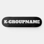 NAME DER KPOP-CUSTOM-GRUPPE (MINIMALISTISCH) SKATEBOARD (Horizontal)
