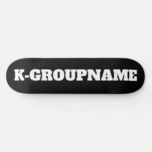 NAME DER KPOP-CUSTOM-GRUPPE (MINIMALISTISCH) SKATEBOARD (Horizontal)