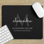 Name der Minimalistischen Schwarzweiß-Zeitschrift Mousepad<br><div class="desc">Dieses schlichte,  elegante,  stilvolle Schwarz-Weiß-Design zeichnet sich durch Ihren personalisierten Namen,  Ihre Monografie und Ihren Geschäftstitel in trendiger,  stilvoller Topografie aus. Dieser Artikel kann und ein ausgezeichnetes Geschenk für Sie,  Ihre Familie und Freunde.</div>
