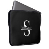 Name der personalisierten, eleganten Schwarz-Weiß- Laptopschutzhülle (Vorne Rechts)