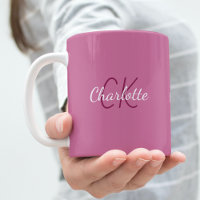 Name der rosa Monogrammbuchstaben