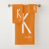 Name der Terracotta Monogramm Badhandtuch Set (Insitu)