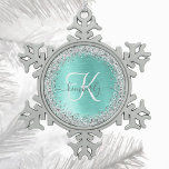 Name des aquamarin gebürsteten Metalls Silber Glit Schneeflocken Zinn-Ornament<br><div class="desc">Dieses trendige,  schicke Schneeflocken-Design mit gerahmtem Weihnachtsgeschmuck und hübschem silberglänzenden Glitzer auf aquamarinem,  gebürstetem metallischem Hintergrund macht es leicht,  sich persönlich zu präsentieren.</div>