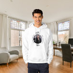 Name des Fotos der Mythen Hoodie<br><div class="desc">Feiern Sie mit diesem personalisierten T - Shirt seinen besonderen Tag im Stil! Mit einem klassischen weißen Hintergrund und feinem Text, der lautet: "Der Mann, der Mythos, die Legende." Passen Sie das Design an, indem Sie seinen Namen, und ein beliebtes Foto, um es wirklich einzigartig zu machen. Dieser T -...</div>
