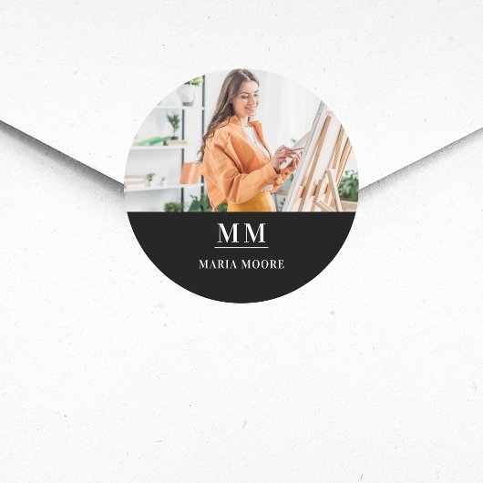 Name des Fotos Monogramm Schwarz-weiß Runder Aufkleber