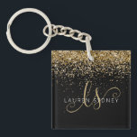 Name des Gold Glitzer Glam Monogram Schlüsselanhänger<br><div class="desc">Glam Gold Glitzer Elegant Monogram Name Schlüsselanhänger Einfach personalisieren dieses schicke Design mit elegantem goldglänzenden Glitzer auf schwarzem Hintergrund. Das Design enthält Ihr handgeschriebenes Skriptmonogramm mit hübschen Wirbel und Namen.</div>