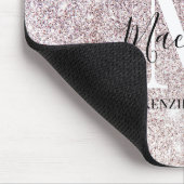 Name des Lila, rosa Ombre-Glitzer Monogram Mousepad (Ecke)