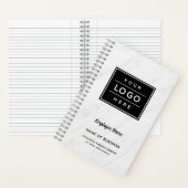 Name des Mitarbeiters des Unternehmens mit eigenem Notizblock (Innen)