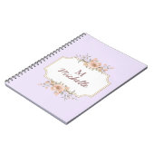 Name des Monogram-Skripts für lila Blume Notizblock (Linke Seite)