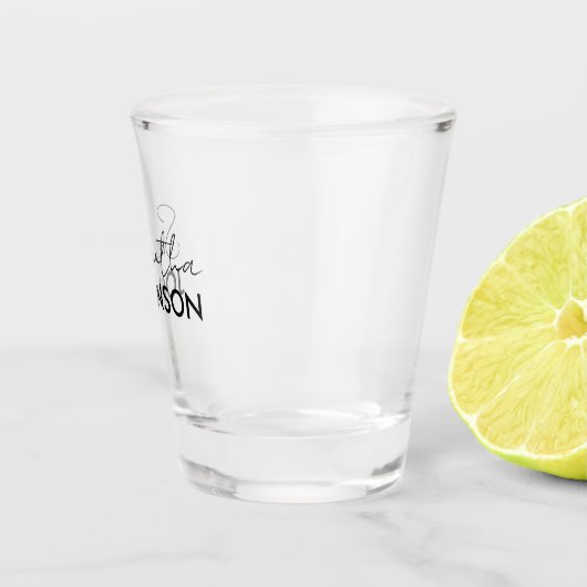 Name des Monogramm-Skripts | Moderne Minimalistisc Schnapsglas (Rechts)