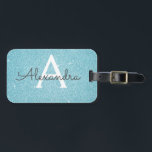 Name des Monogramms des aquamarinen blauen Glitzer Gepäckanhänger<br><div class="desc">Aquamarine Aqua Ice Blue Sparkle Glitzer Monogram Name und erste Gepäckmarke. Diese Taschenmarke ist ideal für Zurück in die Schule,  Arbeit oder Reisen. Der Gepäcktag ist auch ein großartiges Gastgeschenk für Hochzeiten,  Geburtstage,  Brautpartys,  Flitterwochen oder einen Junggeselinnen-Abschied. Bitte kontaktieren Sie den Designer,  um passende Artikel zu erhalten.</div>