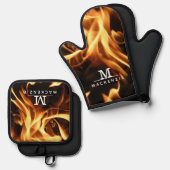 Name des Monogramms Flammen Ofenhandschuh & Topflappen-Set (Vorderseite/Rückseite)