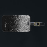 Name des Monogramms für den Silver Black Girl Glit Gepäckanhänger<br><div class="desc">Monogram Name und Initial Pillow für den Silber- und Schwarz-Sparkle-Glitzer. Das Gepäcksack-Anhänger macht den perfekten 16 Geburtstag,  Hochzeit,  Brautparty,  Babydusche oder Junggeselinnen-Abschied Geschenk für jemanden,  der sein Zimmer stilvoll dekoriert.</div>