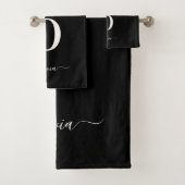 Name des Monogrammskripts Personalisiert schwarz u Badhandtuch Set (Insitu)