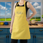 Name des Musters gelb monogram Schürze<br><div class="desc">Senfgelber Hintergrund. Personalisieren und fügen Sie Ihren Vornamen,  Monogramm-Initialen und vollständigen Namen. Verwenden Sie Ihre Backspace-Taste,  um sie zu löschen,  wenn Sie die Schürze ohne Ihren vollständigen Namen gewollt haben.</div>
