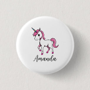 Name des niedlichen rosa Einhorn-Cartoon Button