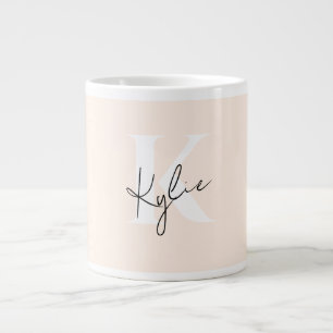 Name des Personalisierten blass pfirsichfarbenen M Jumbo-Tasse